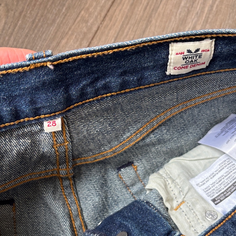 Levi’s Wedgie Straight Raw Hem Denim Jeans Size 28 - Picture 2 of 6